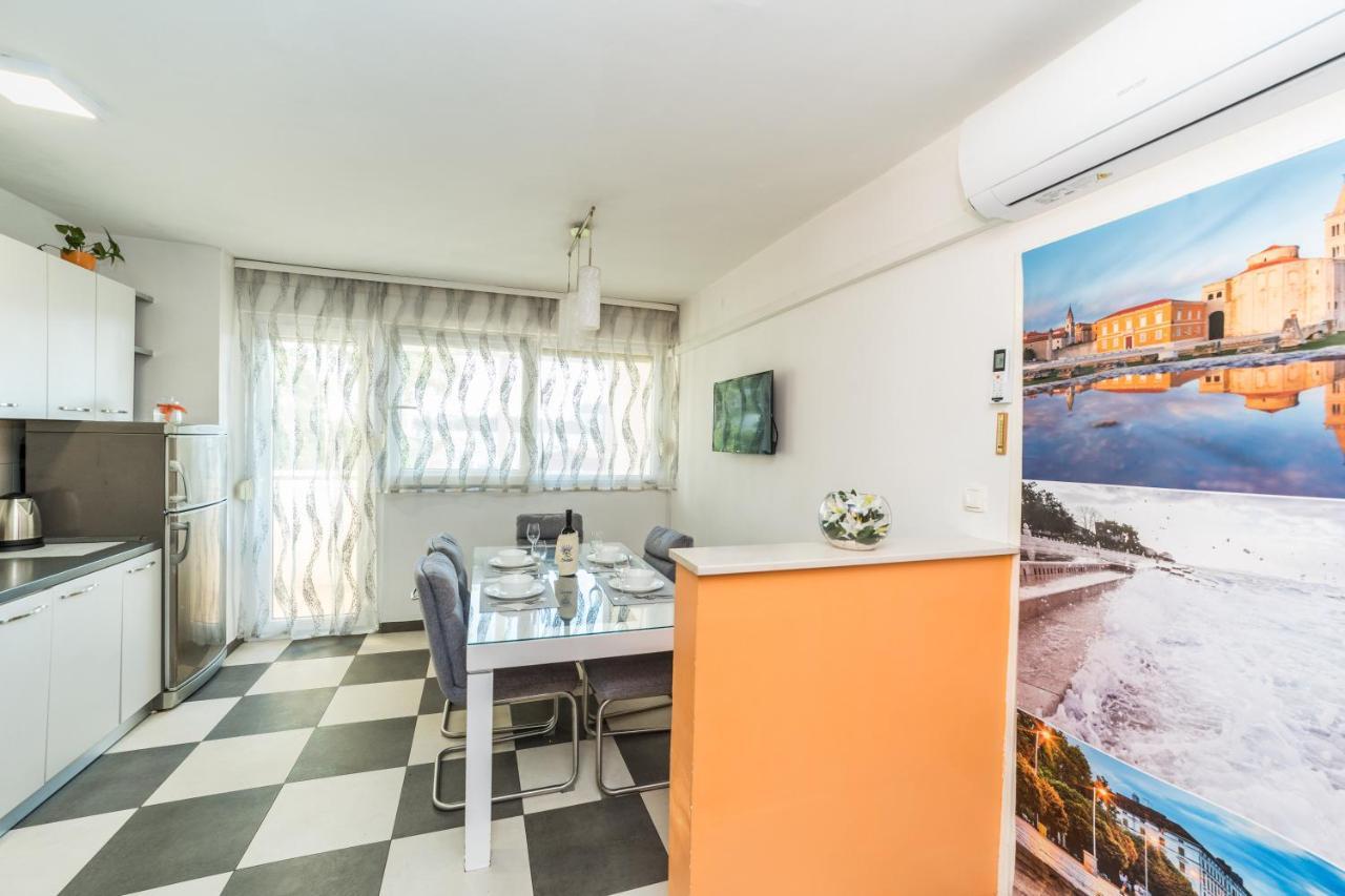 Apartment Mihaela ザダル エクステリア 写真